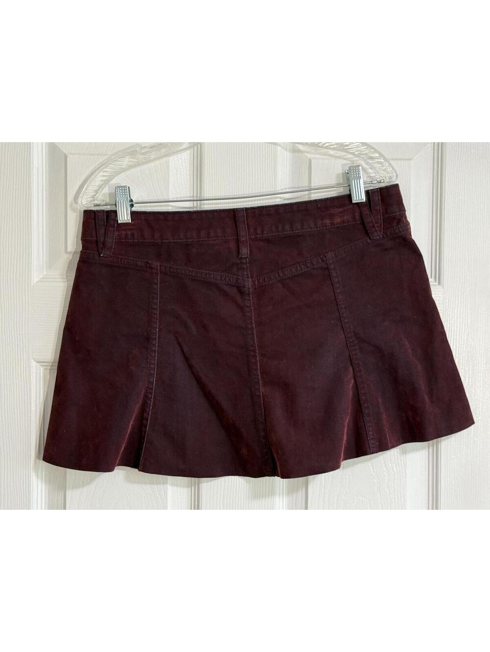 Wild Fable Burgundy Pleated Mini Skirt – Size 12, NWT